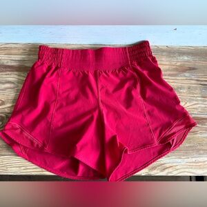 Lululemon Hotty hot 4” high rise size 6 EUC